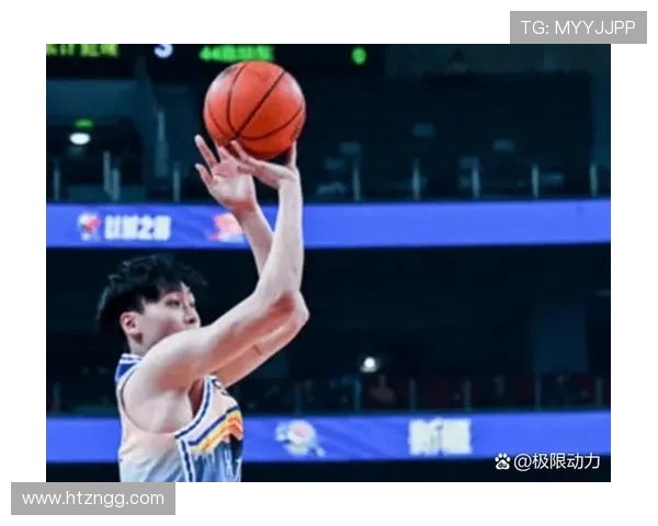 篮球比赛关键时刻，如何判定“最后一投”是否有效命中或超时违例？